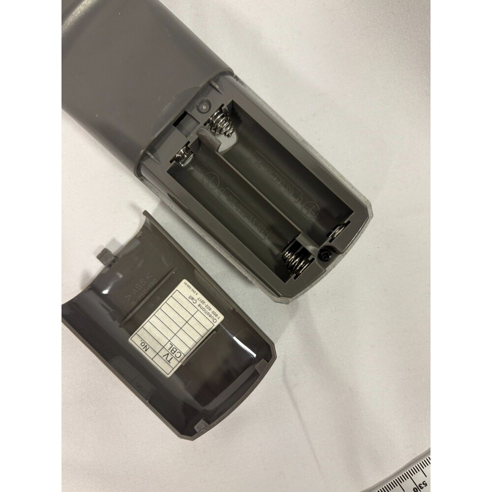 SONY RM-V302 Multi Use Commander Remote - Picture 6 of 6
